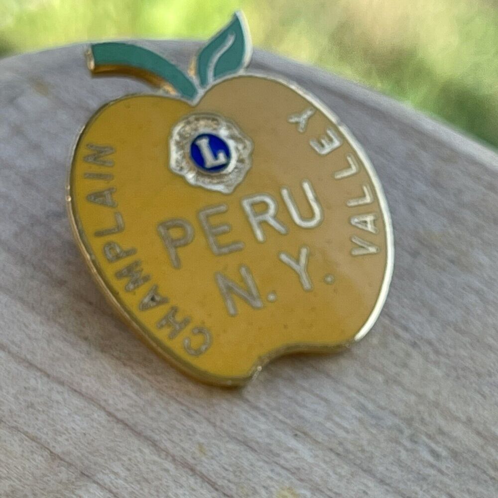Lions Club Lapel Pin Champlain PERU NY Valley Apple 1-1/4"